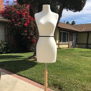 Dressform female torso mannequin. Used 1x.